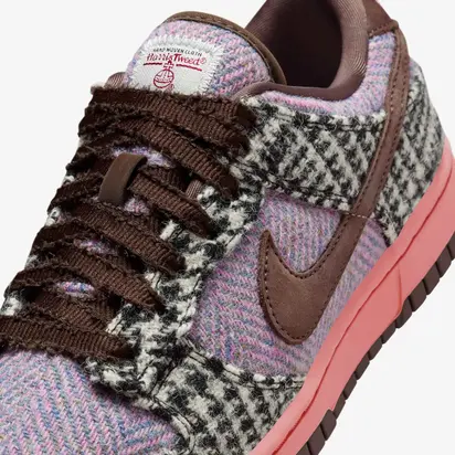 Кросівки Nike W DUNK LOW, фіолетовий з коричневим