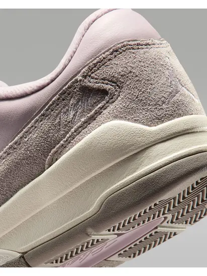 Кросівки Jordan WMNS FLIGHT COURT