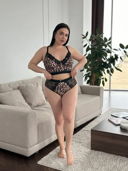 Жіночий комплект білизни PLUS SIZE леопардовий з мереживом