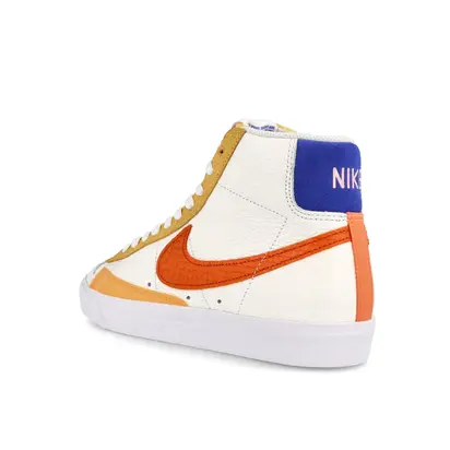 Кросівки Nike Blazer Mid 77 Campfire Orange (W)