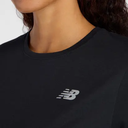 Футболка Heathertech New Balance L Чорний