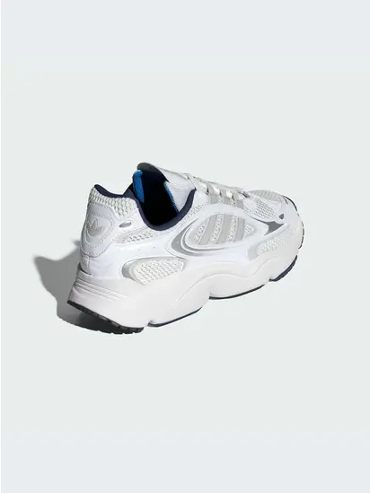 Кросівки Adidas Ozmillen White 38