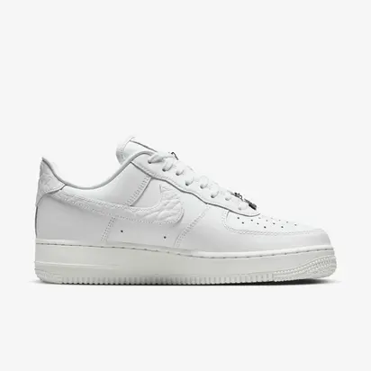 Кросівки жіночі Nike Air Force 1 '07 Low ()