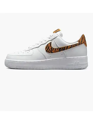 Кросівки Nike WMNS AIR FORCE 1 07, білий