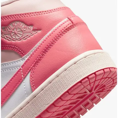 Кросівки Jordan 1 Mid Strawberries and Cream (W)