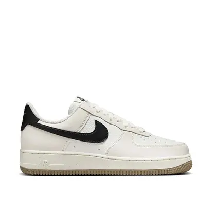 Кросівки жіночі Nike Air Force 1 Low NN 36.5