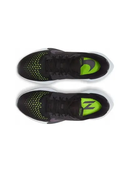 Кросівки Nike Air Vomero 15