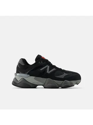 Кросівки New Balance 9060, чорний з сірим