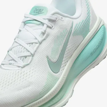 Кросівки W Nike W Air Zoom Vomero 18