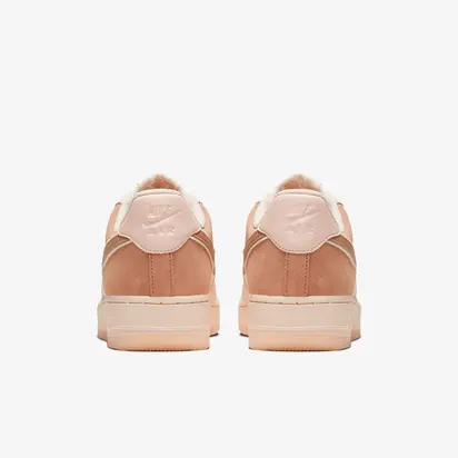 Кросівки Nike WMNS AIR FORCE 1 07 PRM