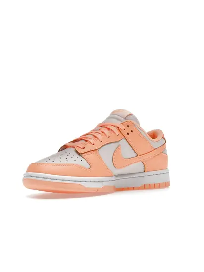 Кросівки Nike Dulow Retro Peach Cream