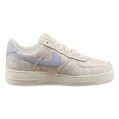 Кросівки Nike Women's Air Force 1 '07 Se ()