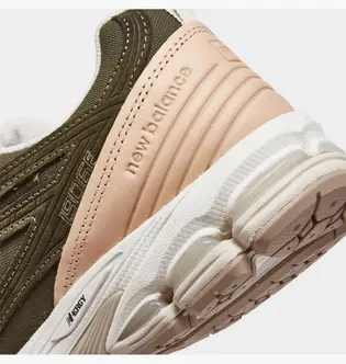 Кросівки New Balance 1906R, хакі з бежевим