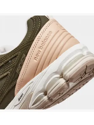 Кросівки New Balance 1906R, хакі з бежевим