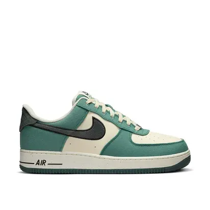 Кросівки жіночі жіночі Nike Air Force 1 Low 39