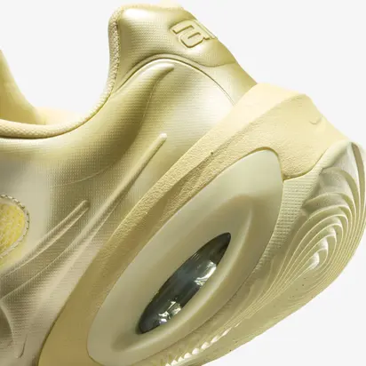 Кросівки жіночі Nike Air Max Muse ()