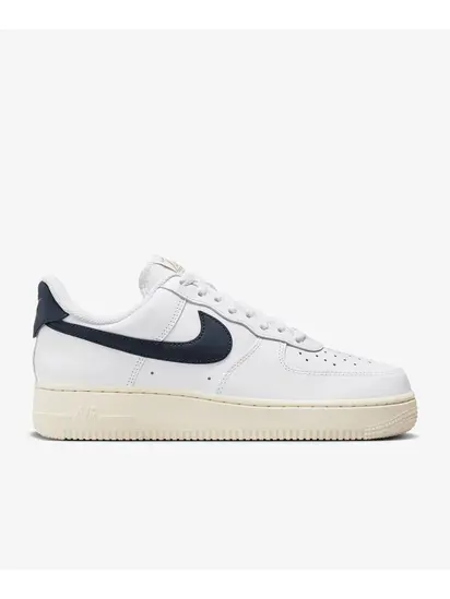 Кросівки жіночі Nike Air Force 1 '07 Flyease ()