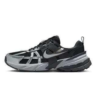 Кросівки жіночі Nike V2K Run Black/Metallic