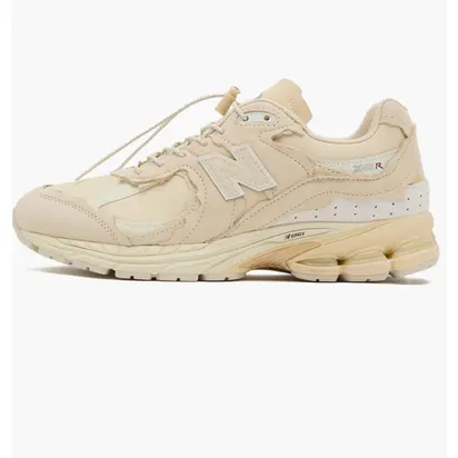 Кросівки New Balance M2002
