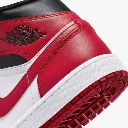 Кросівки JORDAN WMNS 1 MID ALTERNATE BRED TOE