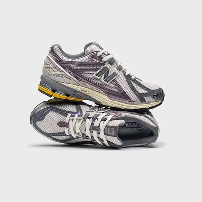Кросівки New Balance 1906R Licorice Beige