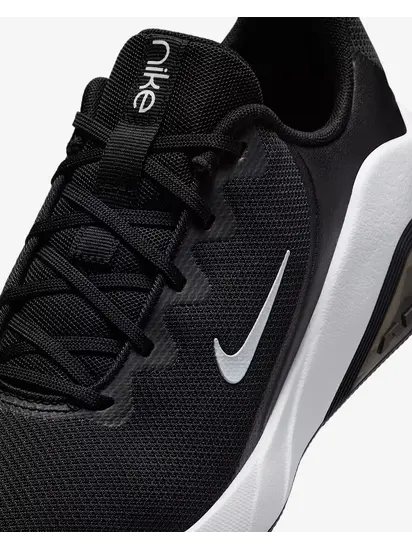 Кросівки W NIKE AIR ZOOM BELLA 7, чорний з білим