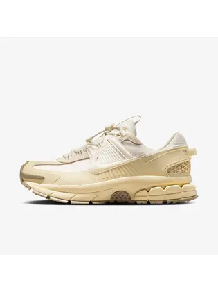 Кросівки Nike Zoom Vomero Roam