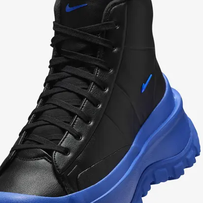 Кросівки W Nike Blazer Roam Mid Winterized, чорний з синім