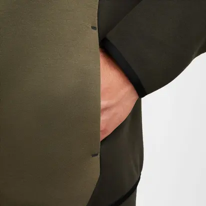 Костюм спортивний Nike Windrunner Tech Olive