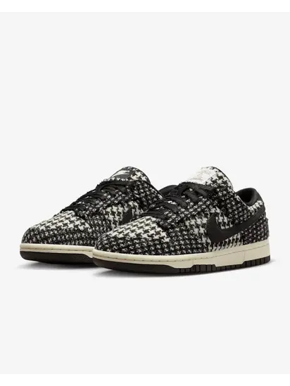 Кросівки Nike W DUNK LOW, чорний з білим