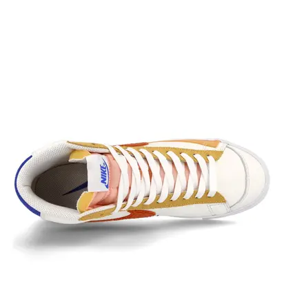 Кросівки Nike Blazer Mid 77 Campfire Orange (W)