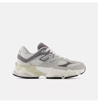 Кросівки New Balance 9060, сірий з білим