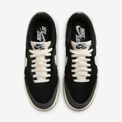 Кросівки Jordan WMNS AIR SKYLINE LOW, чорний з білим