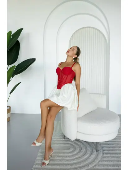 Розкішний стильний червоний корсет-топ з м`якими чашками та камінчиками