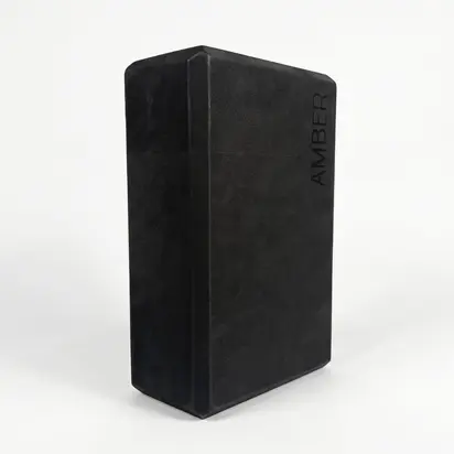 Блок для йоги Amber 23×15×7.5 см чорний
