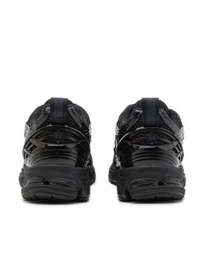 Кросівки New Balance 1906R, чорний