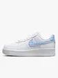 Кросівки Nike WMNS AIR FORCE 1 07 ESS TREND, білий
