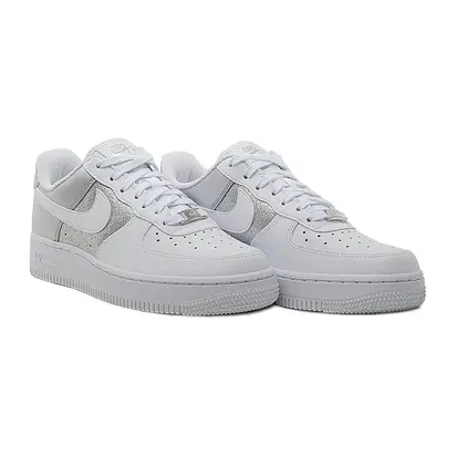 Кросівки Nike WMNS AIR FORCE 1 '07, білий