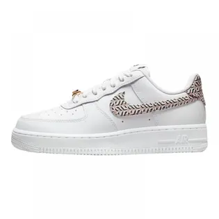 Кросівки Nike WMNS AIR FORCE 1 LX, білий