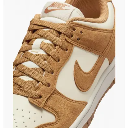 Кросівки Nike WMNS DULOW