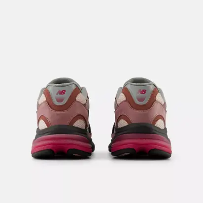 Кросівки New Balance 2010