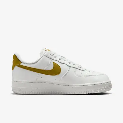Кросівки Nike WMNS AIR FORCE 1 07 NN, білий