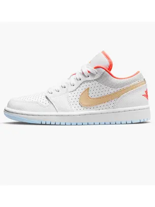 Кросівки Jordan 1 Low SE White Sesame (W)