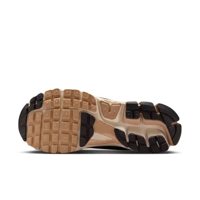 Кросівки Nike W NIKE ZOOM VOMERO 5