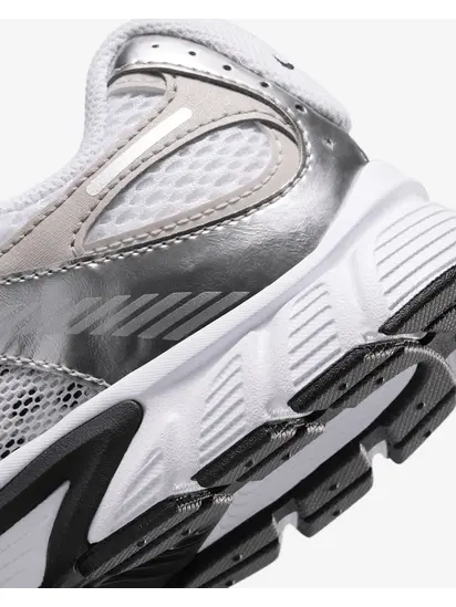 Кросівки Nike V5 RNR