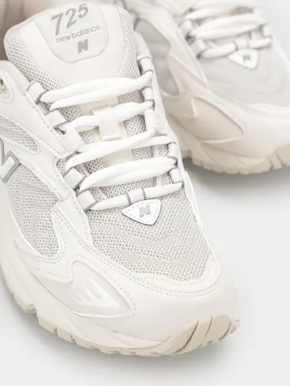 Кросівки жіночі New Balance 725 ()