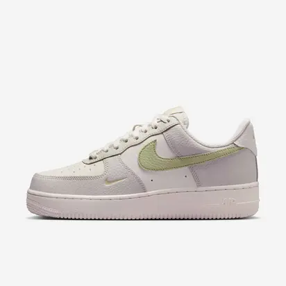 Кросівки Nike W AIR FORCE 1 07
