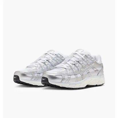 Кросівки Nike W P-6000