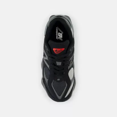 Кросівки New Balance 9060, чорний з сірим