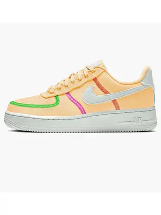 Кросівки Nike Air Force 1 LX Melon Tint (W)